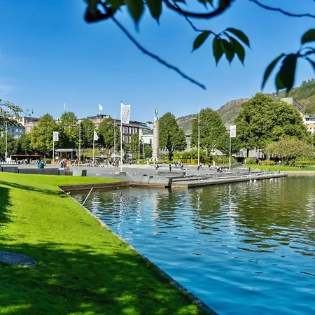 Dinbnb I Experience I 650m To Bryggen I Shared Patio Bergen